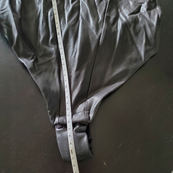 Deep V-Neck Leather Shapewear Thong Bodysuit - Picture 7 of 7